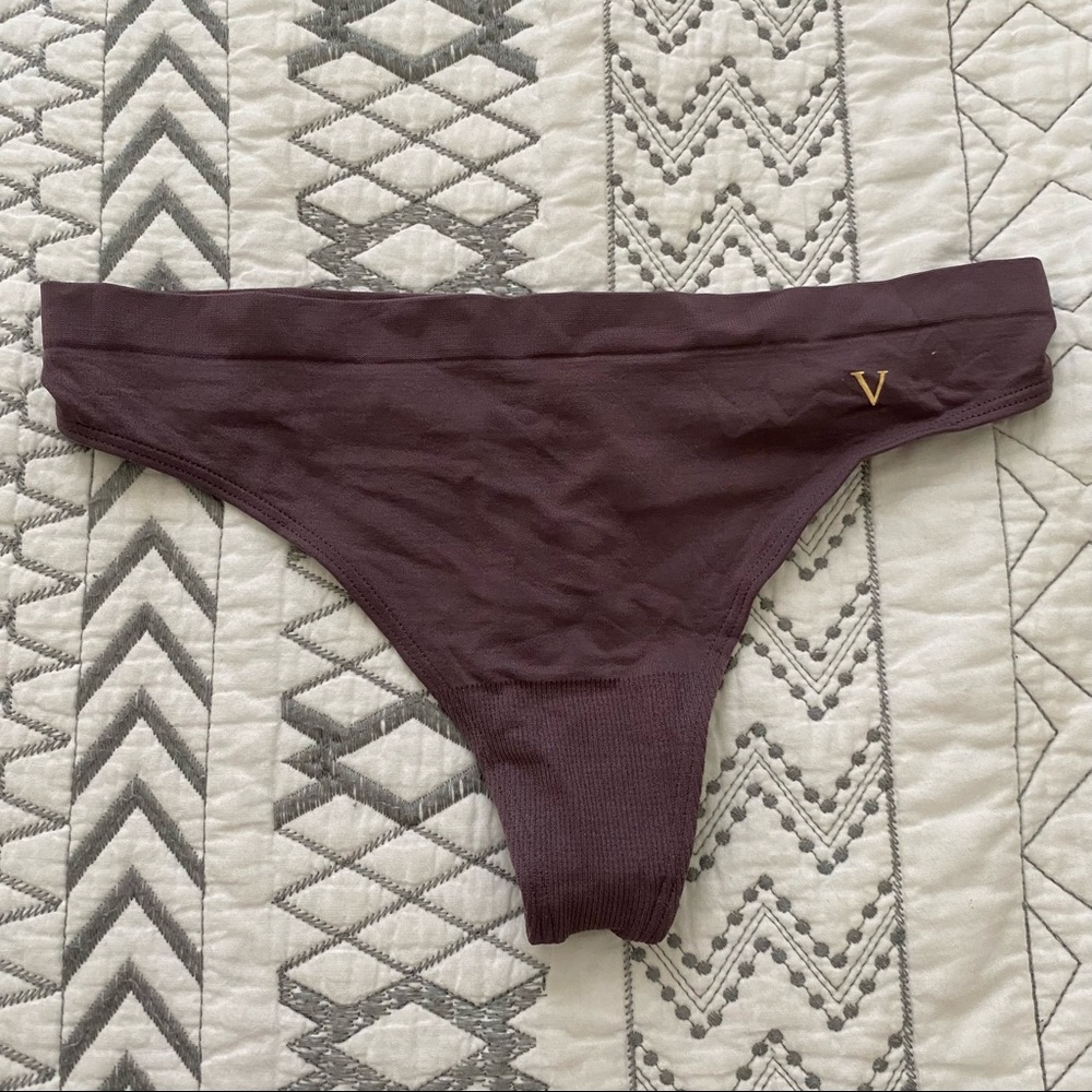 Victoria Secret Seamless Thong